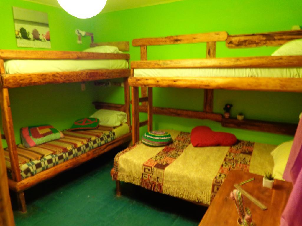 Wood House Hostel Сан-Карлос-де-Барілоче Номер фото