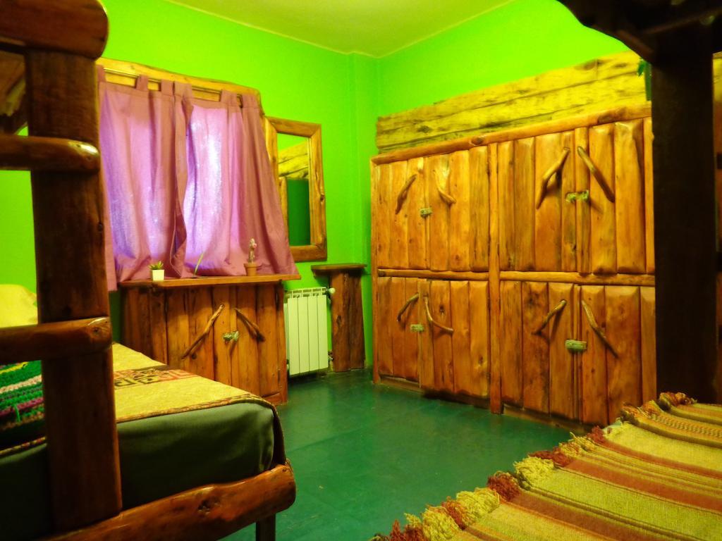 Wood House Hostel Сан-Карлос-де-Барілоче Номер фото